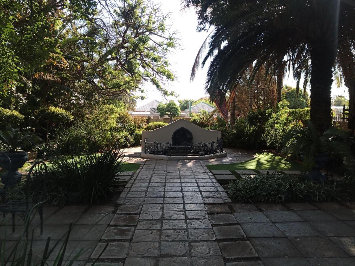 Cecil John Rhodes Guest House Kimberley Dış mekan fotoğraf